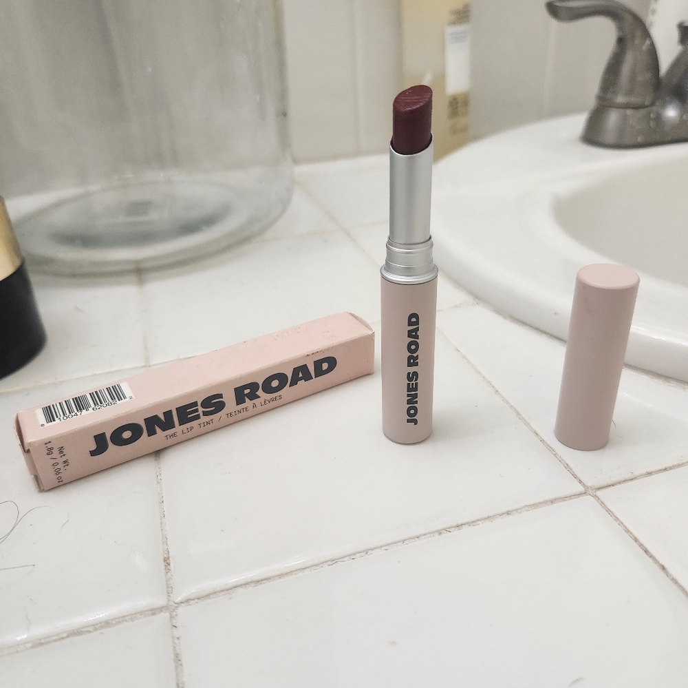 From Bobbi Browns Makeup Line.. Jones Road Brand New Lip Tint Merlot